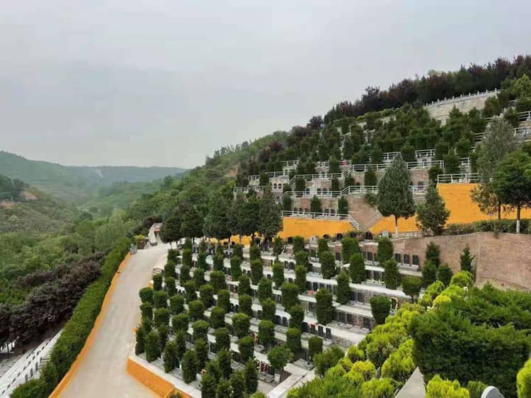 西安壽陽(yáng)山墓園圖片、壽陽(yáng)山墓園怎么樣