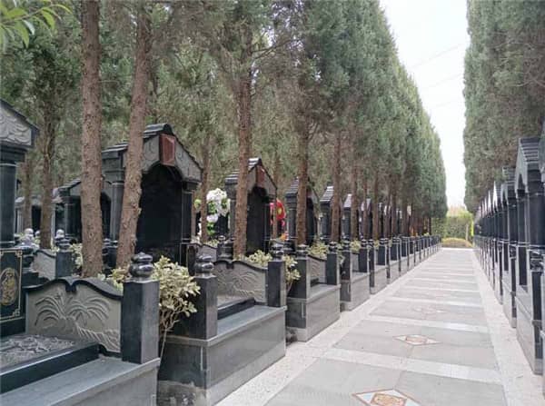 西安漢皇樹(shù)葬墓園的墓穴價(jià)格是多少呢