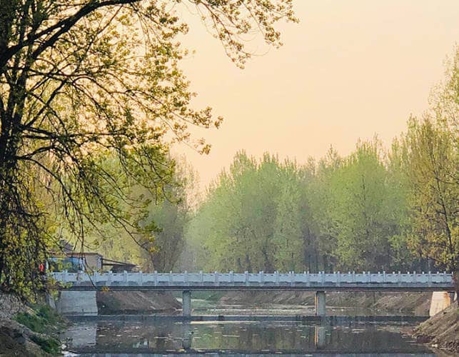 西安神禾墓園的具體地址是什么，如何前往？
