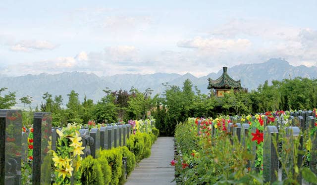 西安市鳳棲山墓園地址在哪里