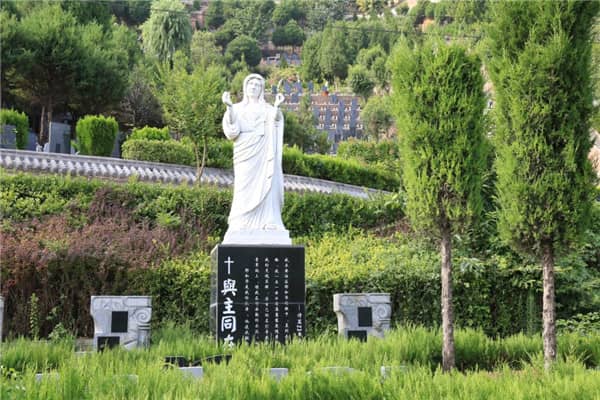 西安壽陽山公墓的具體位置在哪里？如何方便地找到這個地點？
