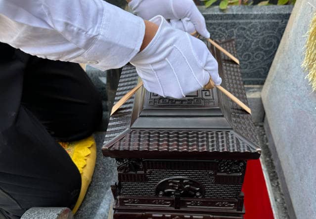 西安壽陽山墓園在環境建設上有何特色理念？這一理念是如何體現在墓園的日常運營中的？