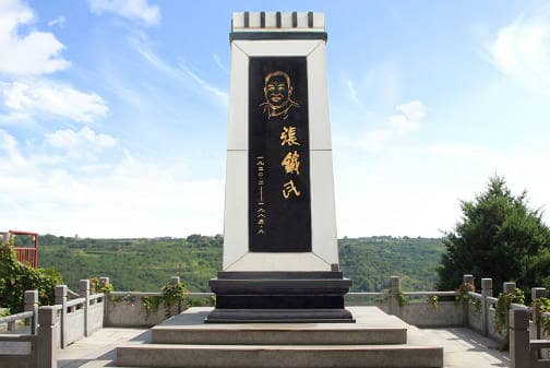 西安壽陽山公墓在長安區的墓地市場中有什么特色或優勢